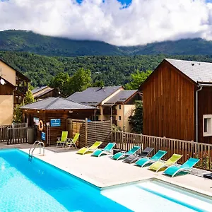 Aparthotel De Tourisme Domaine De La Vallee D'ax