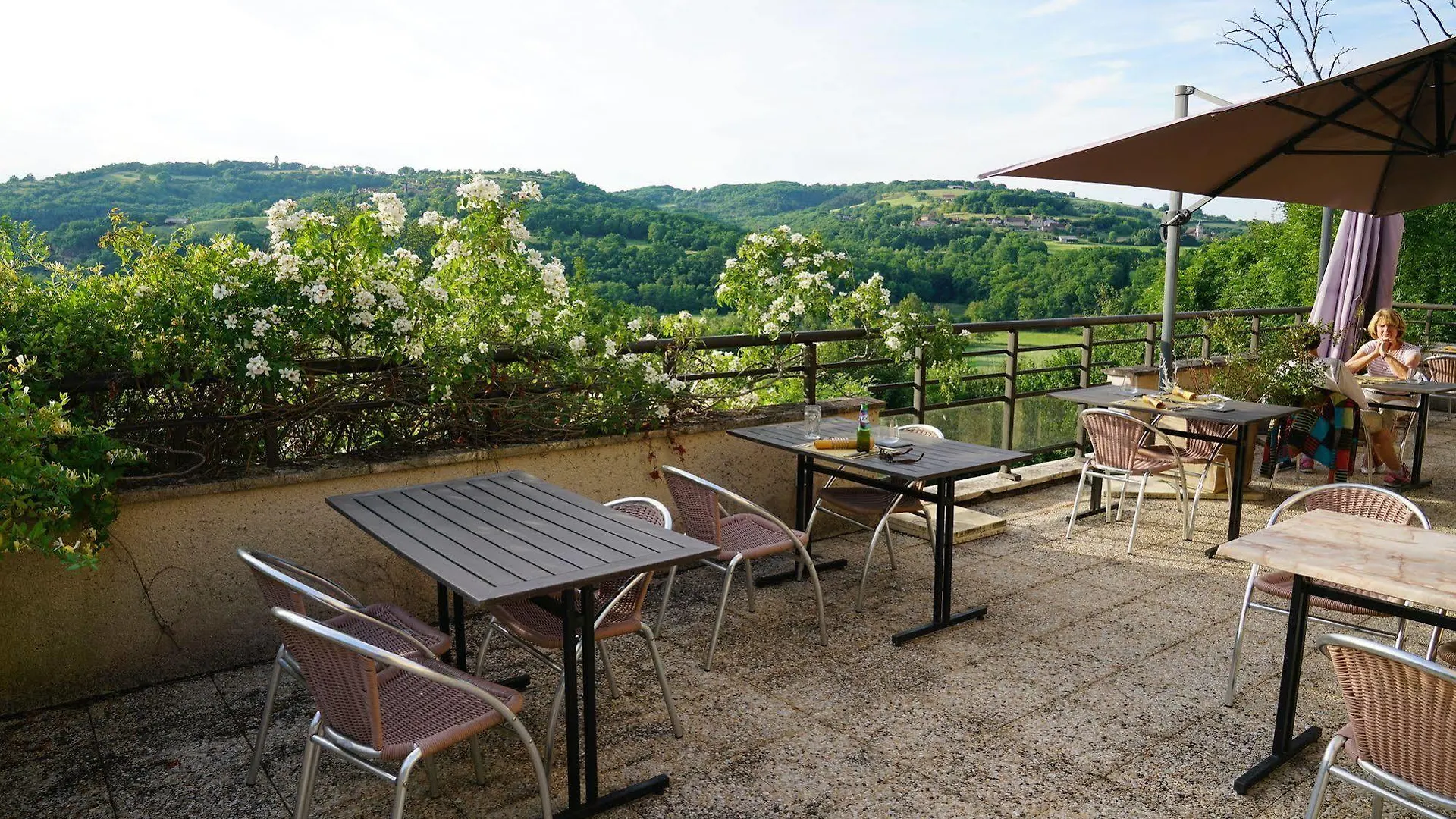 Hotel Restaurant Le Murier De Viels - Grand Figeac Causse-et-Diege